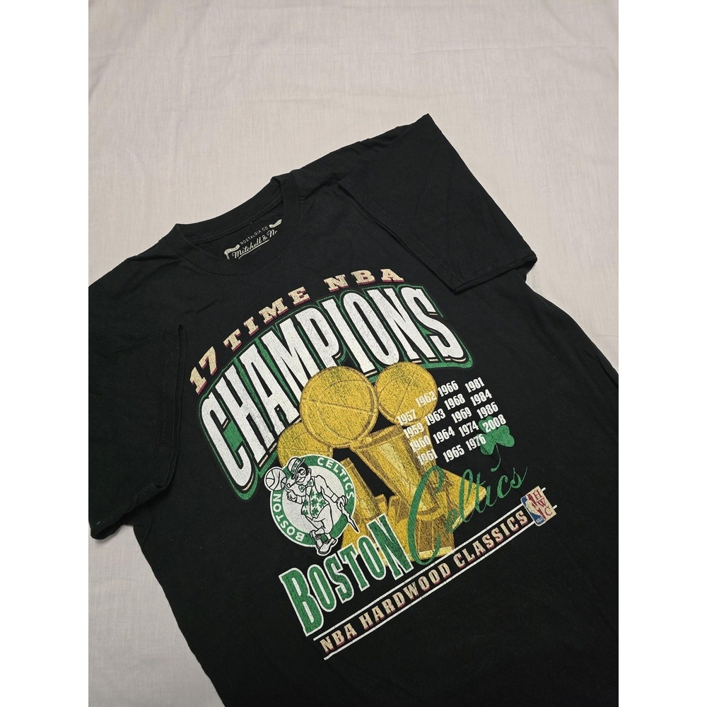 Boston Celtics‎ Shirt Mens Large NBA Basketball Champions Mitchell & Ness Tee